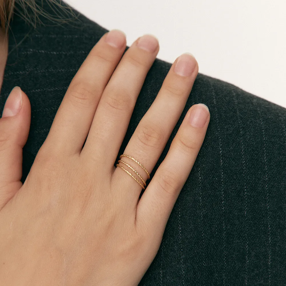 ANILLO TEXTURED MINIMAL