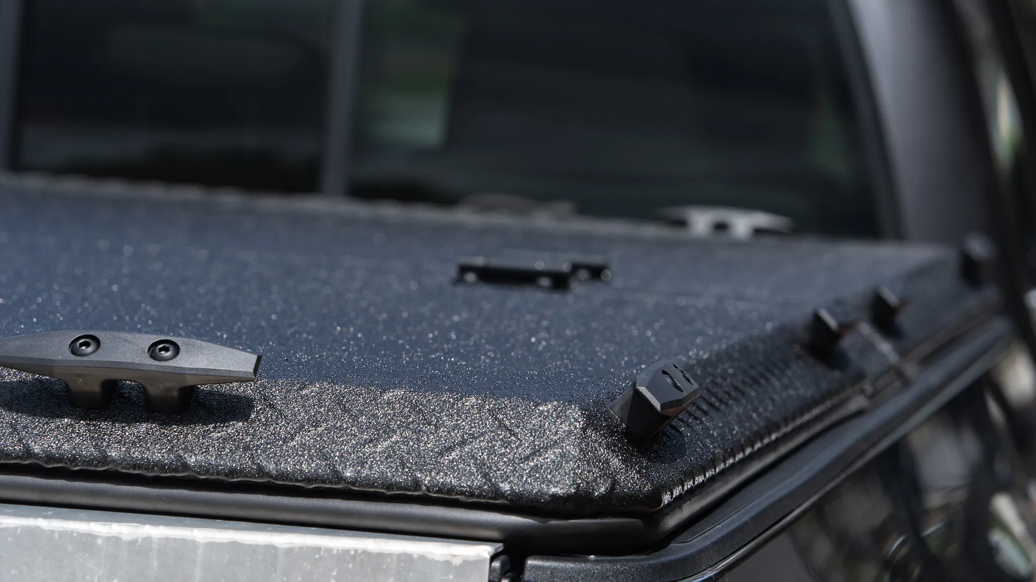 DiamondBack 2016-2023 Toyota Tacoma HD Tonneau Cover
