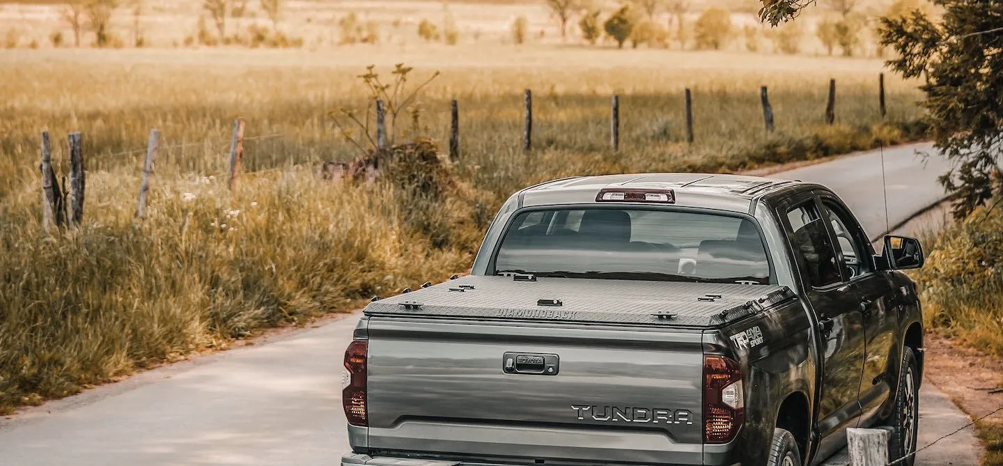 DiamondBack 2016-2023 Toyota Tacoma HD Tonneau Cover