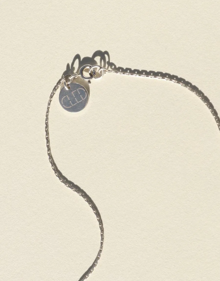 Minimal Ball Necklace