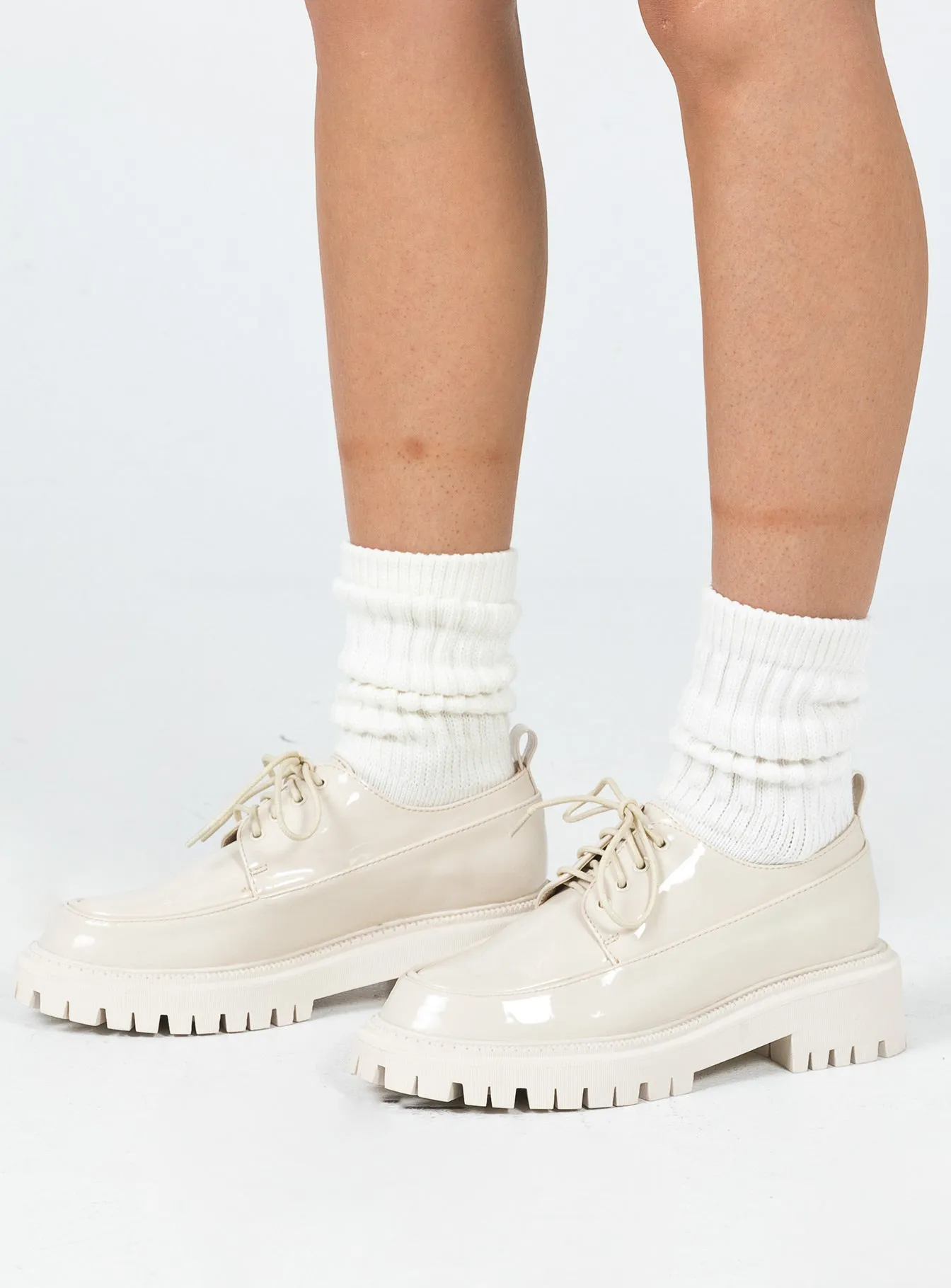 Therapy Exie Flats Off White